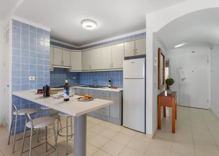 Brisas De Chasna Апартаменти Адехе